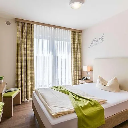 Parkhotel 3*
